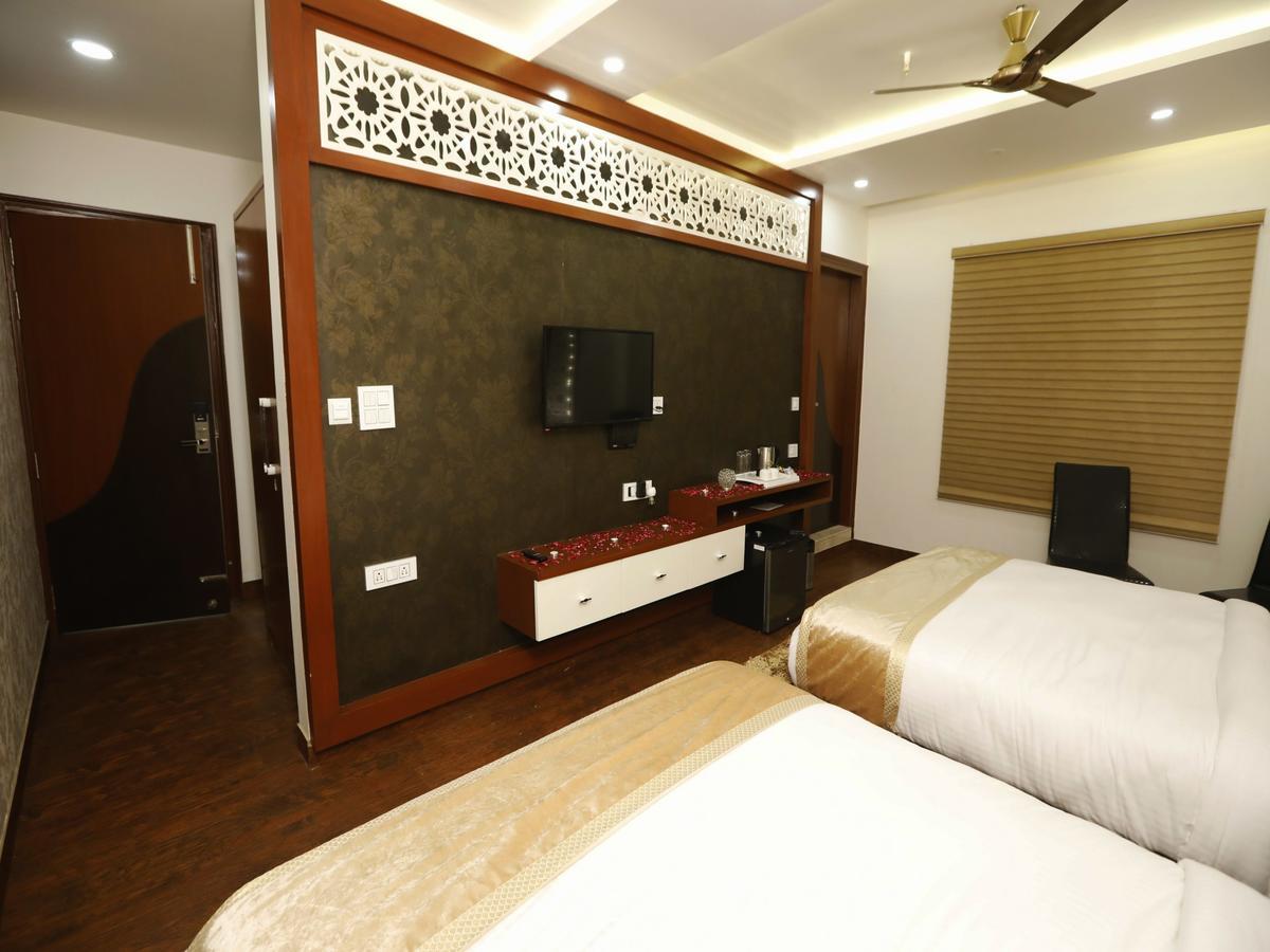 Hotel Mgm Residency Delhi  Esterno foto